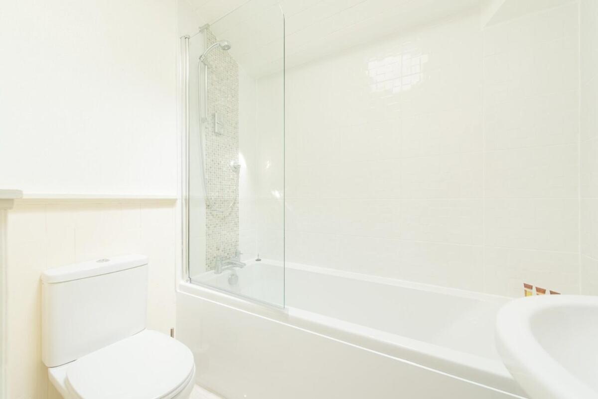 Mill View Villa Northleach Phòng bức ảnh