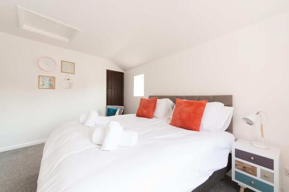 Mill View Villa Northleach Phòng bức ảnh