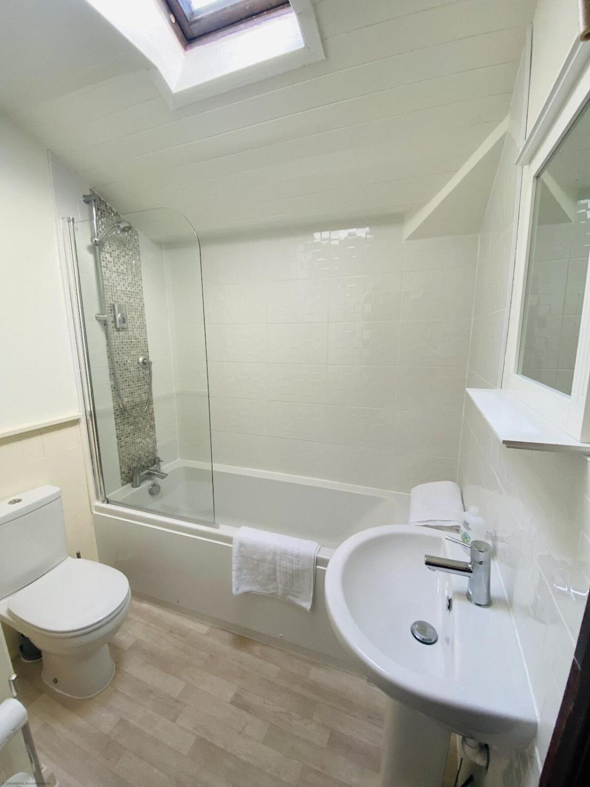 Mill View Villa Northleach Phòng bức ảnh